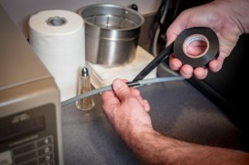 Preview: 3M™ Temflex™ 155, 19 mm x 20 m, 0,13 mm, Grün/Gelb, Universal Vinyl-Isolierband, Für allgemeine Sekundärisolations Aufgaben