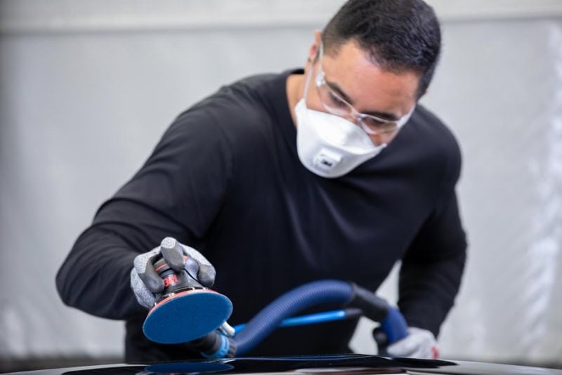 Preview: 3M™ Hookit™ Gitternetz Schleifscheibe Blau 320W 36423, Ø 150 mm, P180, Für Lack, Holz, Spachtel, Metall, Gitternetz, 12.000 U./Min., Kletthaftend, Aluminiumoxid