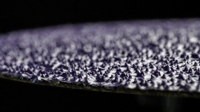 Preview: 3M™ Roloc™ Cubitron™ 3 1182C Fiberscheibe 66926, Ø 50 mm, 36+, 25.000 U./Min., Ungelocht, Vulkanfiber, Präzisions-Keramikkorn, Für Metall Universal