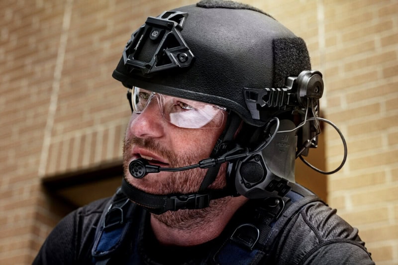 Preview: 3M™ Peltor™ ComTac™ VIII Elektronischer Gehörschutz für Einsatzkräfte, Jäger & Sportschützen MT14H418A-02, Kopfbügel, SNR = 29,8 dB / HML = 34/24,7/19,7 dB, Anthrazit, Ohne Headset & Kommzuleitung, Kopfhörer Funktion, Aktiver Kapselgehörschutz