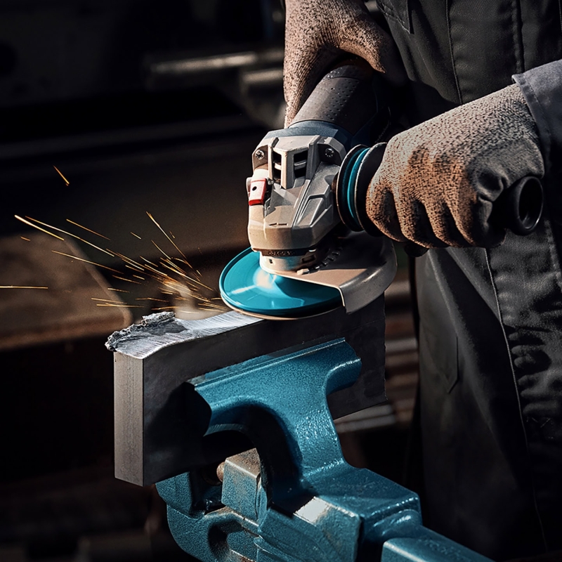 Preview: VSM ACTIROX AF979 713345, Ø 115 mm x ø 22,23 mm, P36, 4-fach Schlitz Ausführung (S1E), 13.200 U./Min., Heavy Duty Fiberscheibe mit Präzisions-Keramikkorn für Baustahl