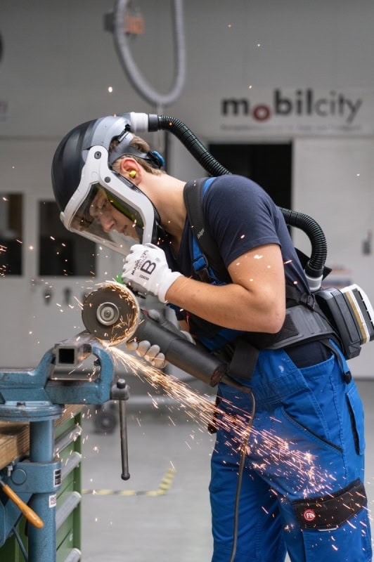Preview: Dräger® X-plore® 8500 Starterpaket mit Helm VN00872, TH3, Partikel- Gase- & Dämpfeschutz, Schwer-Industrie, Teile: [R59540, 3729120, R59600, 6739730, 6739535, R59563, R59564, R63425]