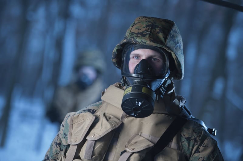 Preview: Dräger® X-plore® Katastrophenschutz Set 3735968, 40 mm NATO Rundfilter Anschluss, Universalgröße, CBRN NATO Zivilschutz Gasmasken Set
