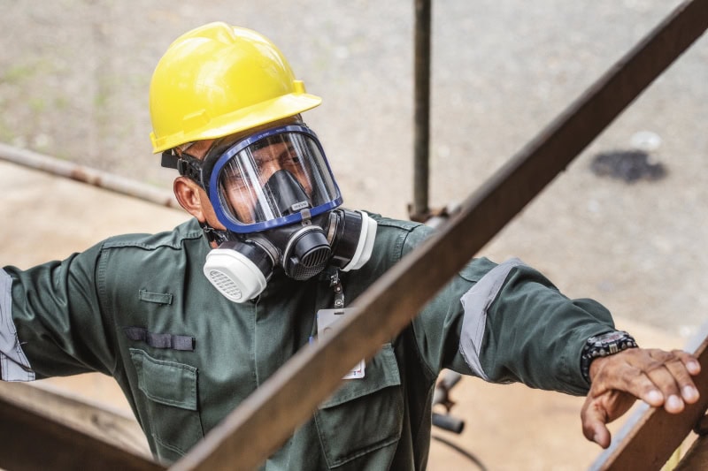 Preview: Dräger® X-plore® 5500 Gasmaske / Vollmaske R55270, Universalgröße, Schlagfeste PC Sichtscheibe, EPDM, Dräger® Bajonett-Klick Filteranschluss