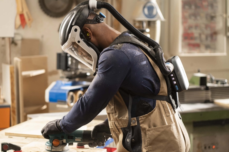 Preview: Dräger® X-plore® 8300 Gebläseeinheit Starter Set Leder 3734402, Universal Edition, Ledergürtel, TH3/TM3, 8 - 11 Stunden Laufzeit, Partikelschutz, Für höchste Anforderungen in Industrie und Gesundheitswesen