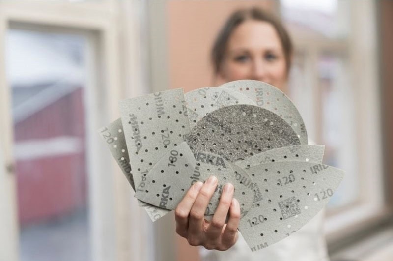 Preview: Mirka® Iridium® 246AP05080, 93 mm x 180 mm, P80, Multilochung, Kletthaftend, Schleifstreifen mit Keramik- und Aluminiumkorn