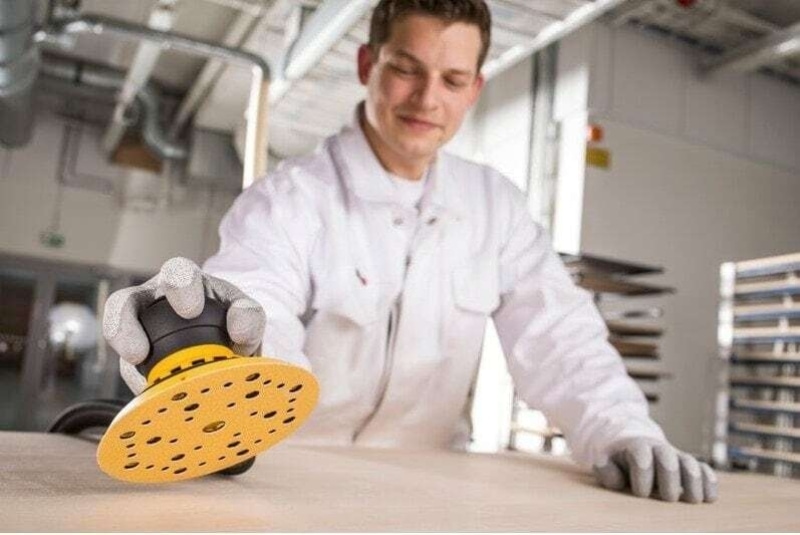 Preview: Mirka® Gold 2362809918, Ø 150 mm, P180, 7-fach gelocht, Kletthaftend, Schleifscheibe mit Aluminiumkorn