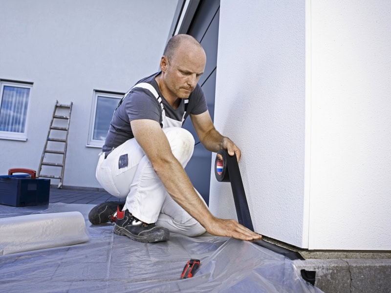 Preview: tesa® Professional Stein- und Betonband 4662, 48 mm x 50 m, 0,23 mm, Silber, Allzweck Gewebeband ideal für Putz- und Mauerwerksarbeiten