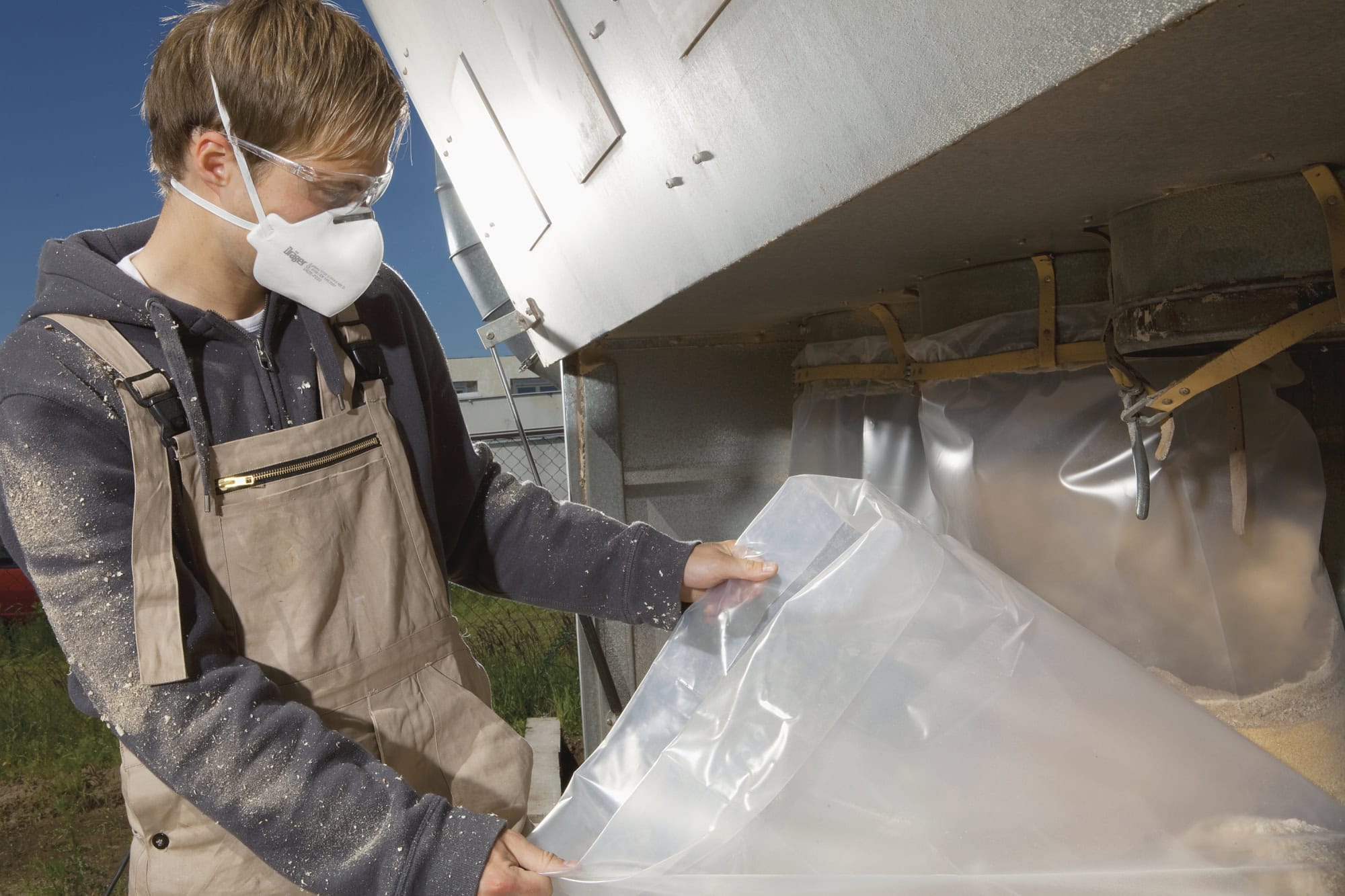 Dräger® X-plore® 1730V FFP3 NR D Atemschutzmaske / Partikelmaske 3951088, Universalgröße, Ausatemventil, Hygienisch einzelverpackt, Wirksamer Schutz gegen Feinstäube und Partikel bei hohem Tragekomfort