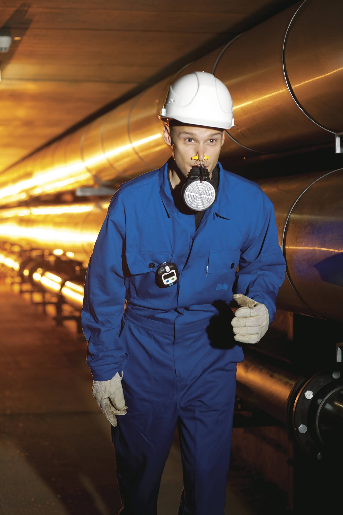 Dräger® PARAT® 3200 Flucht Filtergerät 3704478, ABEK15 Filter für mind. 15 Min. Schutz, Filter uneingeschweißt, Universalgröße, Flucht Filtergerät zum Schutz gegen organische, anorganische, saure Gase & Dämpfe, Ammoniak & org. Ammoniakderivate