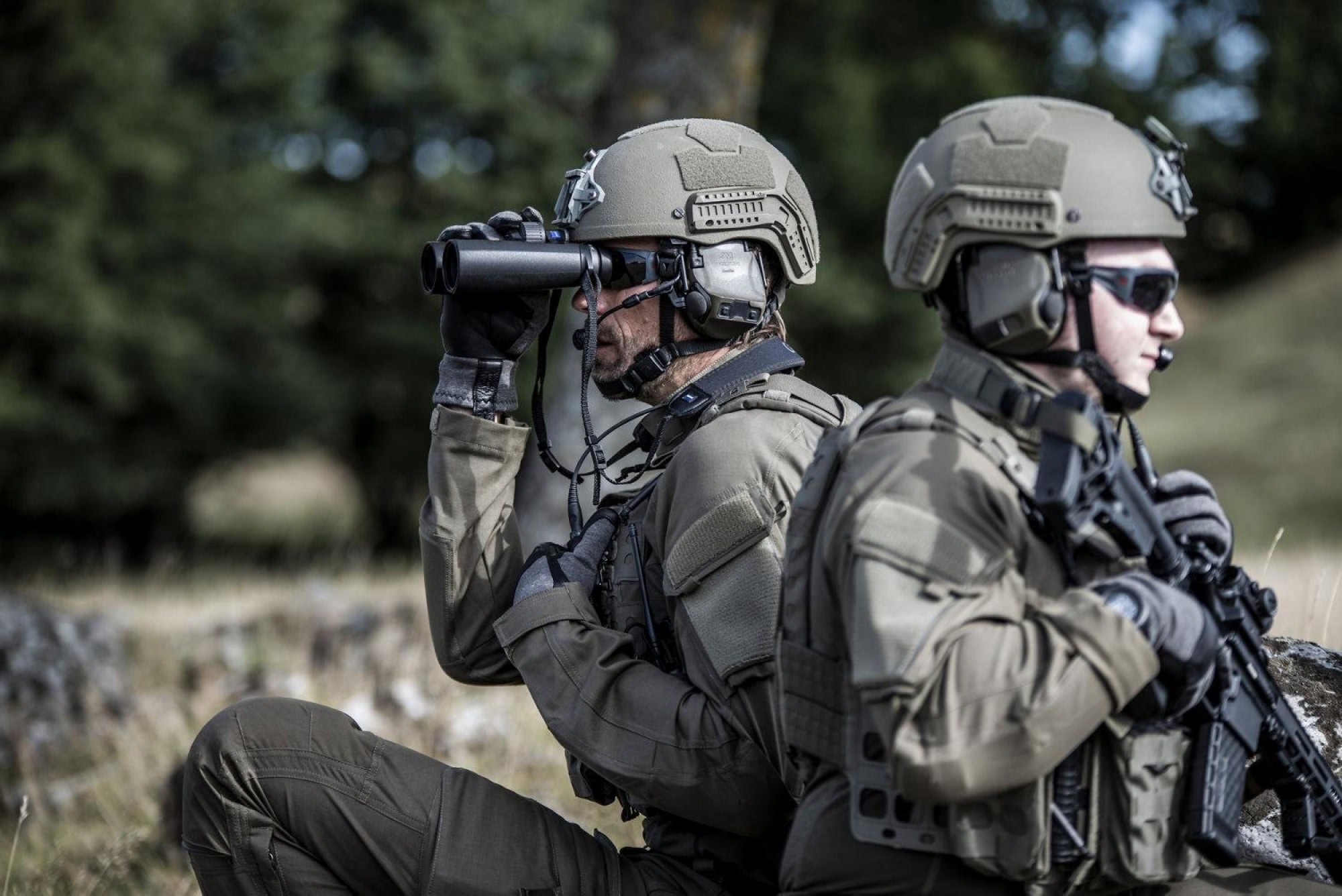 3M™ Peltor™ ComTac™ VIII Elektronischer Gehörschutz für Einsatzkräfte, Jäger & Sportschützen MT14H418A-02GN, Kopfbügel, SNR = 29,8 dB / HML = 34/24,7/19,7 dB, Grün, Ohne Headset & Kommzuleitung, Kopfhörer Funktion, Aktiver Kapselgehörschutz