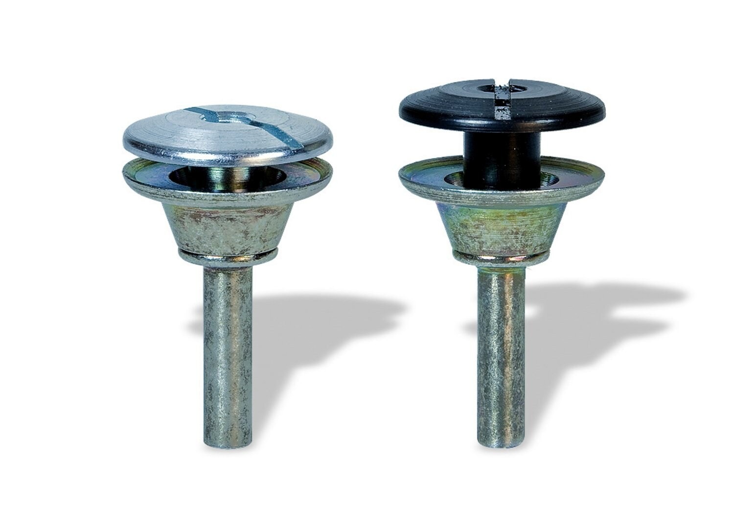 3M Scotch-Brite 05996, 990M Spanndorn MN-AC mit 6,0 mm Schaft für verpresste Kompaktscheiben