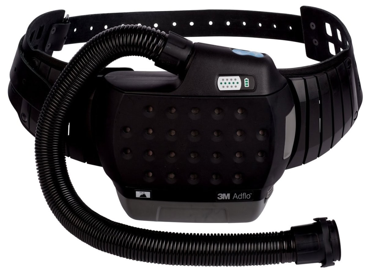 3M™ Speedglas™ Schweißmaske G5-01 mit Schweißfilter G5-01/03NC und Adflo™ High-Altitude Gebläseeinheit, 617810, inkl. QRS-Luftschlauch und Tasche, TH3, 4A/3B, Kopfband + Textilkopfschutz; Teile: [617800 + 610010]