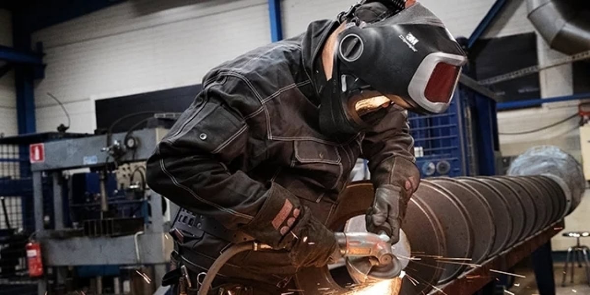 3M™ Speedglas™ Schweißmaske G5-01 mit Schweißfilter G5-01/03VC und Adflo™ High-Altitude Gebläseeinheit, 617839, inkl. VM-Kit + QRS-Luftschlauch und Tasche, TH3, 4A/3B, Kopfband + Textilkopfschutz; Teile: [617809 + 610031]