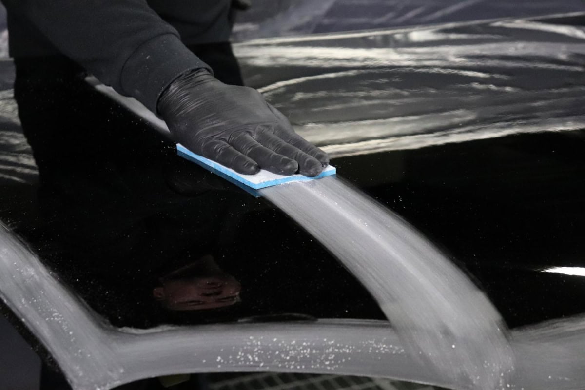 3M™ Hookit™ Flexible Feinschleifstreifen 33537, 139 x 172 mm, A, P2000, Ungelocht, Feinschleifstreifen mit Aluminiumkorn, Für Nass- oder Trockenschliff