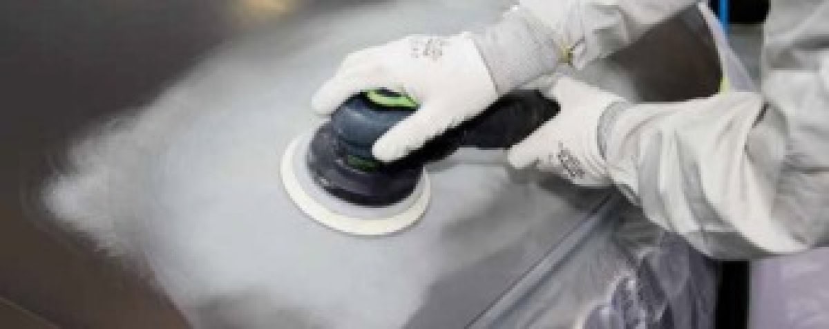 3M™ Hookit™ 255P 00336, Ø 150 mm, P220, Ungelocht, Kletthaftend, Papierschleifscheibe mit Aluminiumkorn