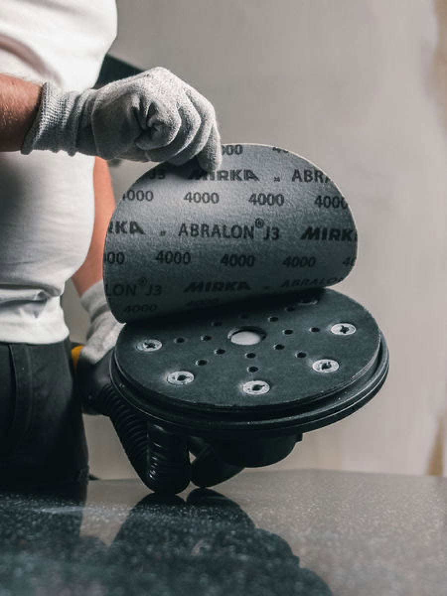 Mirka® Abralon J3 8M067266, Ø 225 mm, P4000, S, Ungelocht, Kletthaftend, Schleifscheibe mit Siliziumkarbidkorn, Für Finish- und Polierarbeiten an Werkstücken