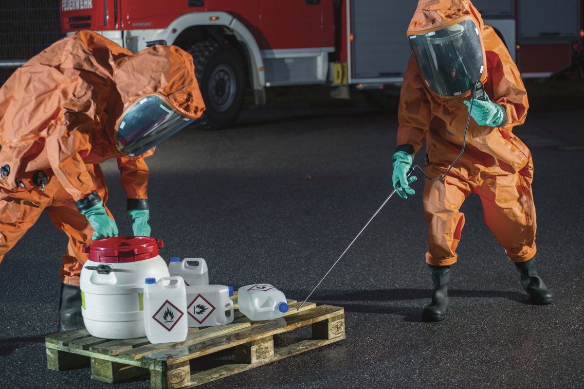 Dräger® X-am® Pumpe CSE Kit 8327117, X-am® Pumpe inkl. Koffer, Tragegurt, Schwimmersonde, 5 m FKM Schlauch & Netzteil, Zur Fernprobenahme von Gasen, Für Dräger® X-am® 2500 / 2800 / 5000 / 5600 / 5800