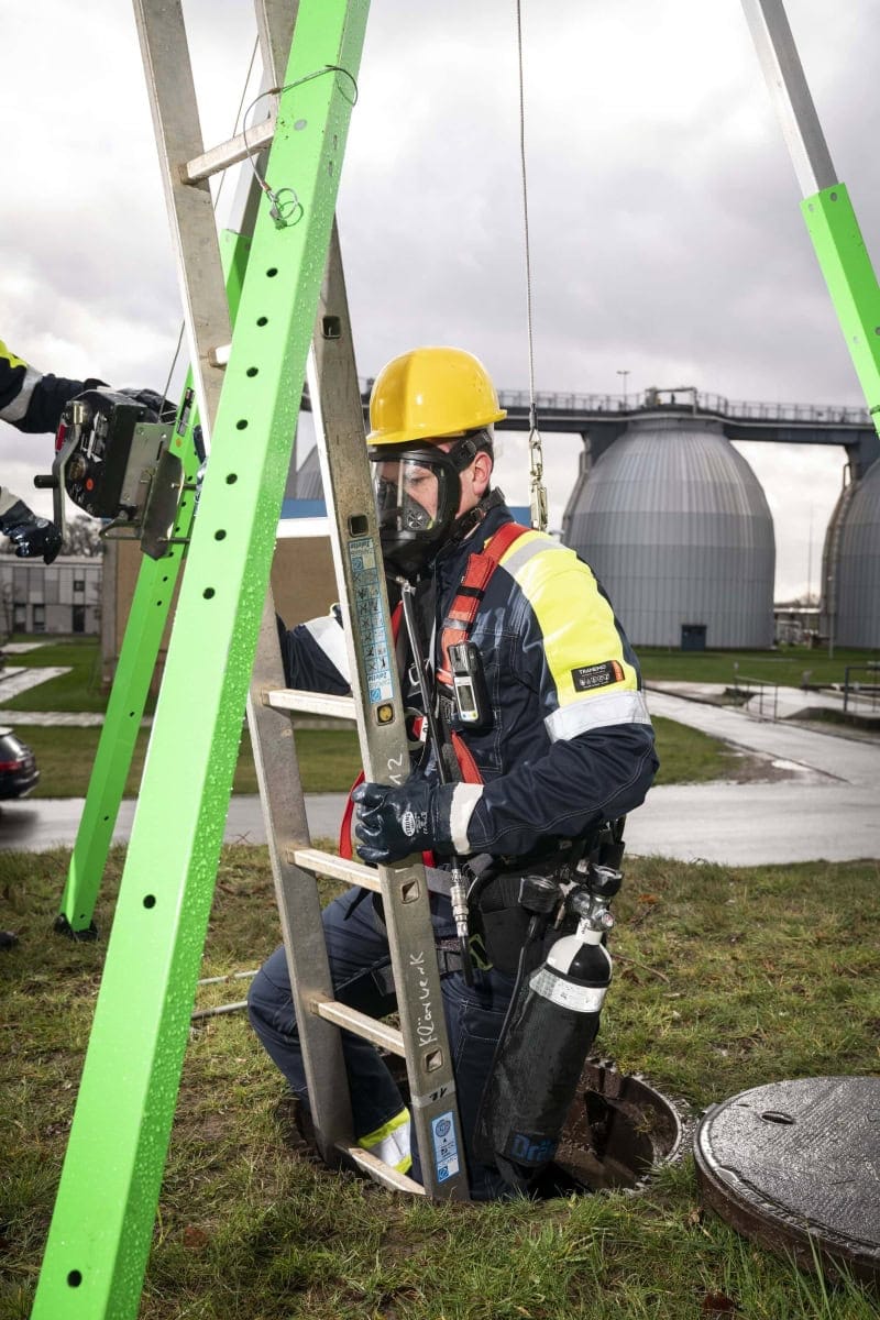 Dräger® X-am® 5600 Mehrgasmessgerät VN00653, Sensoren: IR Ex/CO2, O2, H2S LC/CO LC, 1 bis 6 Gase Messgerät, IP 67 Wasserdicht, Für die Freimessung von Kanälen, Schächten und geschlossenen Räumen