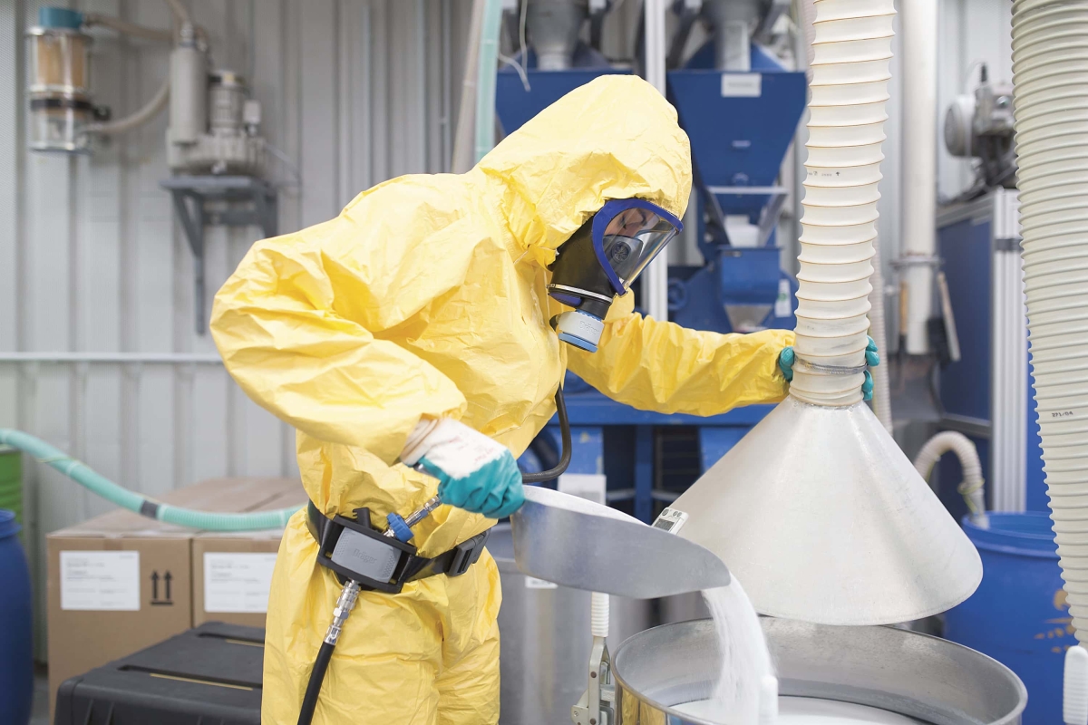 Dräger® X-plore® 9500 Druckluft Einheit 3703235, Ohne Hüftgurt, 4A/3B, Passend für Halb- & Vollmasken mit Maskenanschluss, Partikel- Gase- & Dämpfeschutz, Für Anwendungen in Industrie und Gesundheitswesen