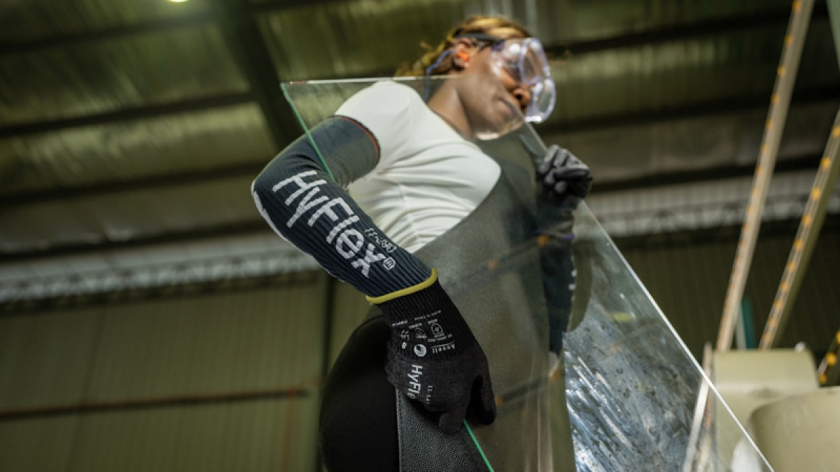 Ansell Hyflex™ 11-543 Schnittschutzhandschuh 11543060, Für Metallbearbeitung und Montage, Größe 6, Schwarz, 213-267 mm lang, Mit INTERCEPT™ & FORTIX™ Technologie