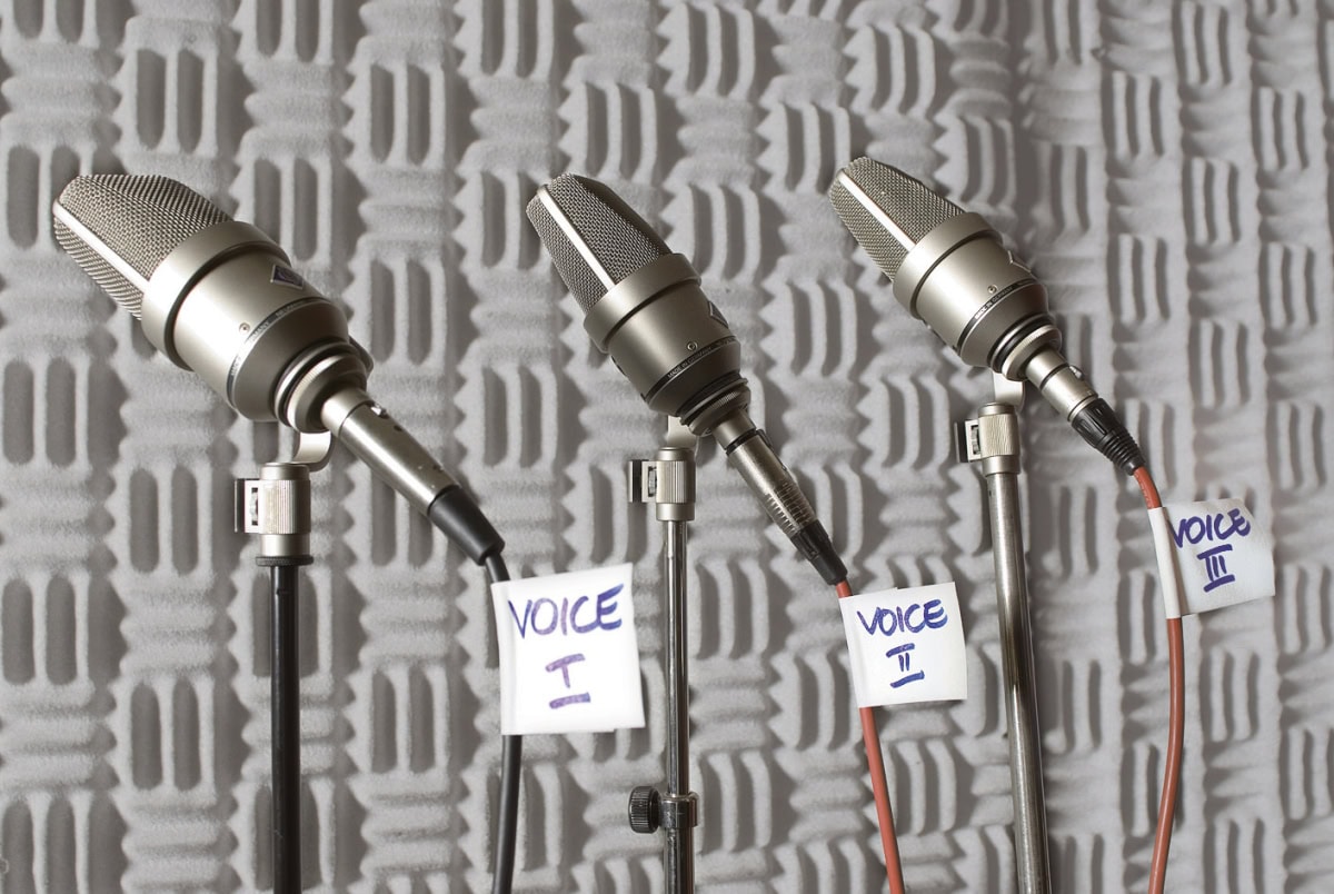 tesaband® Gewebeband 4671, 38 mm x 50 m, 0,28 mm, Weiß, Für Industrie, Produktion, Bühne, Studio und Messen